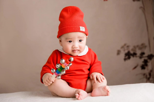 大理怀孕初期的胸部症状